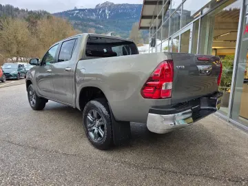 Toyota Hilux Double Cab Comfort 4x4