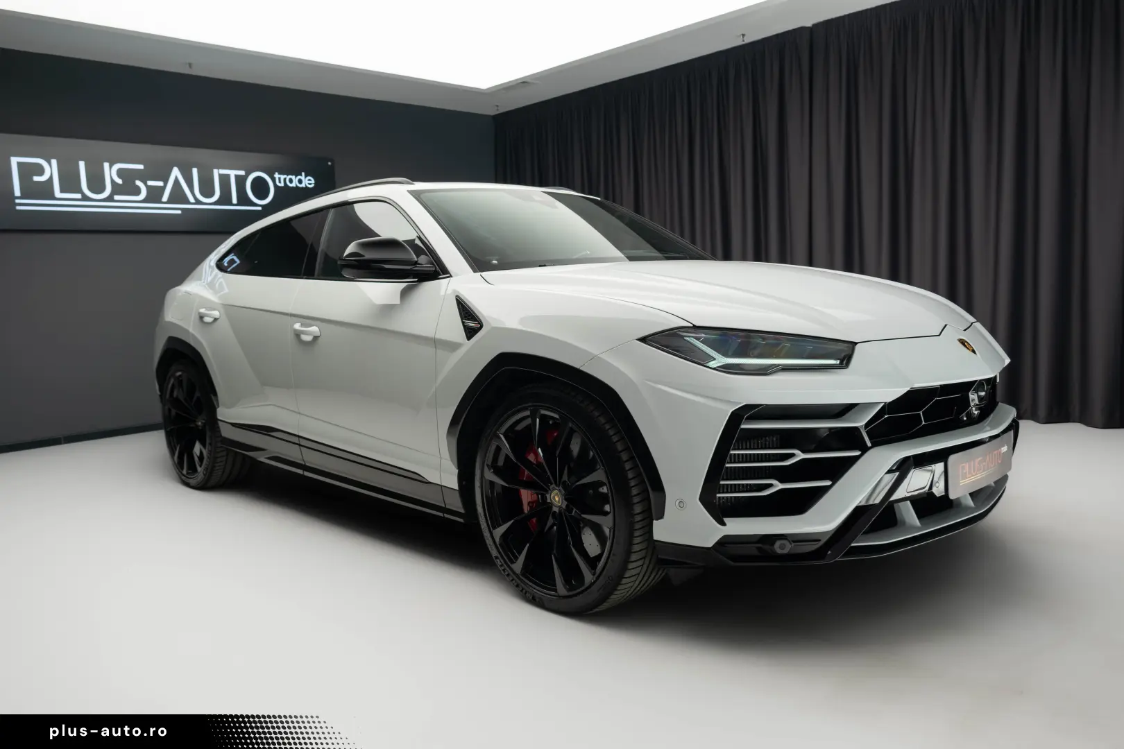 Lamborghini Urus 800 CP Folie PPF pe toata caroseria  800 CP