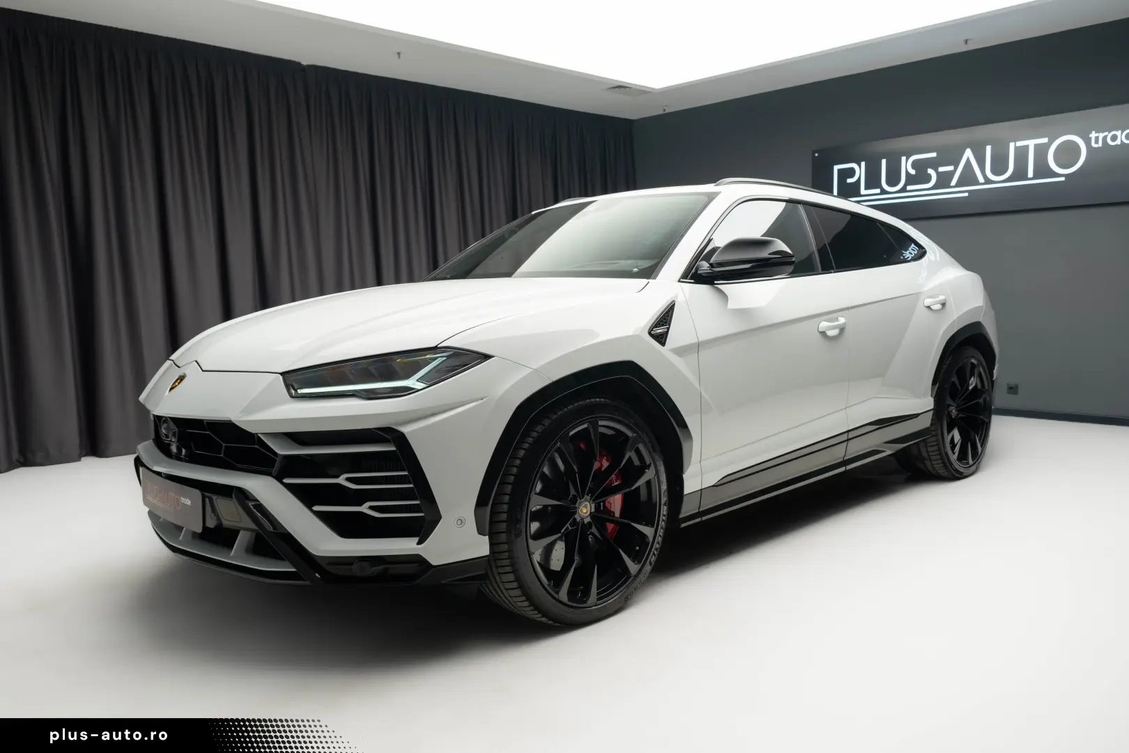 Lamborghini Urus 800 CP Folie PPF pe toata caroseria  800 CP