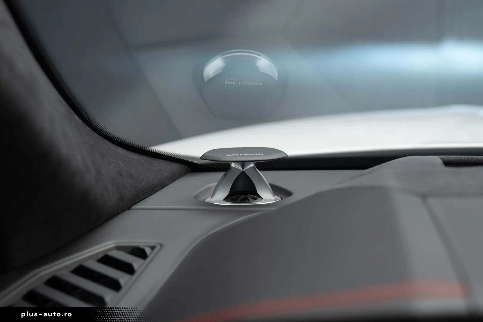 Lamborghini Urus 800 CP Folie PPF pe toata caroseria  800 CP