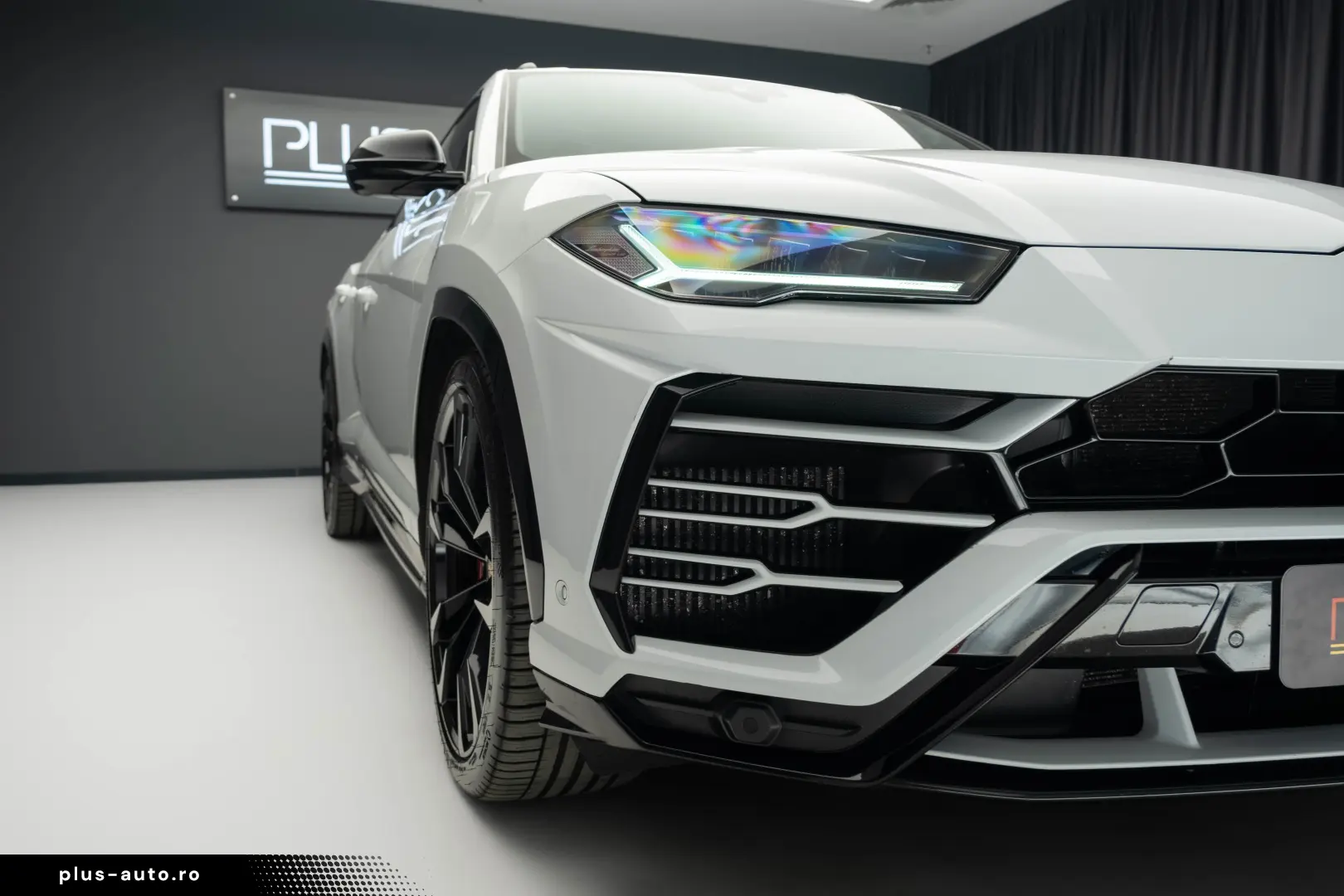 Lamborghini Urus 800 CP Folie PPF pe toata caroseria  800 CP