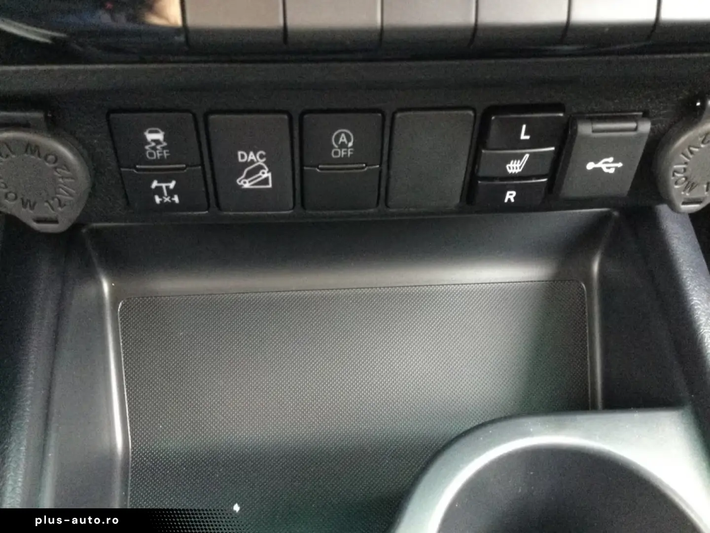 Toyota Hilux 2.8 Double Cab Comf 4x4 Navi