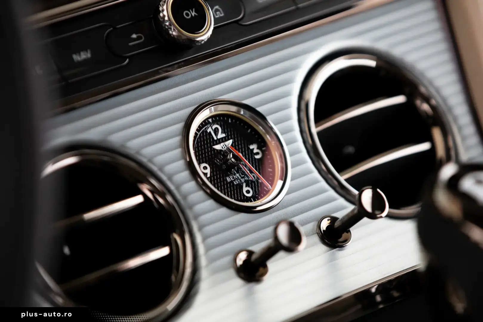 Bentley Continental GT Speed V8 Hybrid