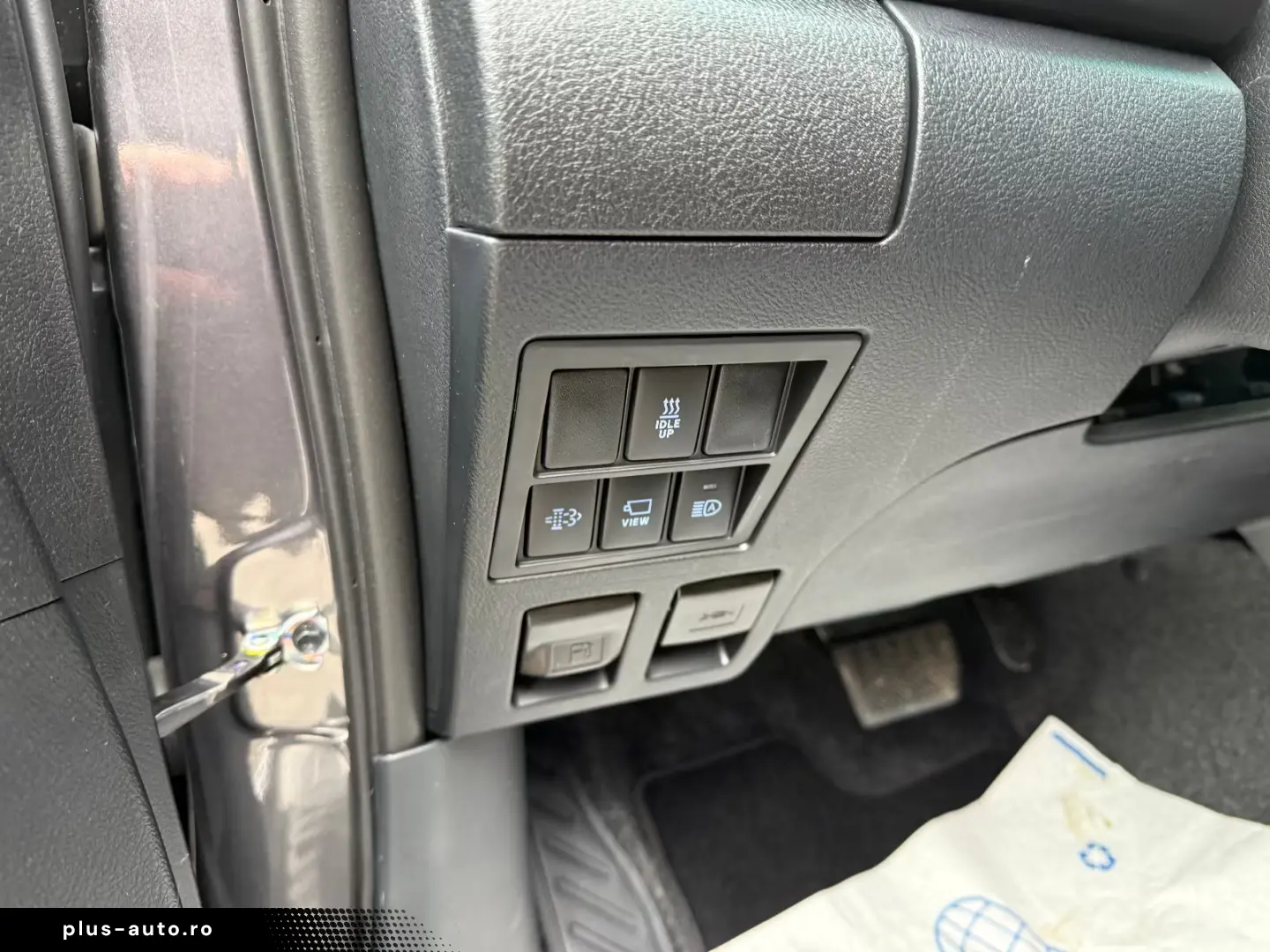 Toyota Hilux 4x4 2 8 DC Executive  Navi