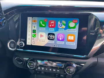 TOYOTA Double Cab INVINCIBLE 2.8Aut.Leder.LED.AHK.Mild