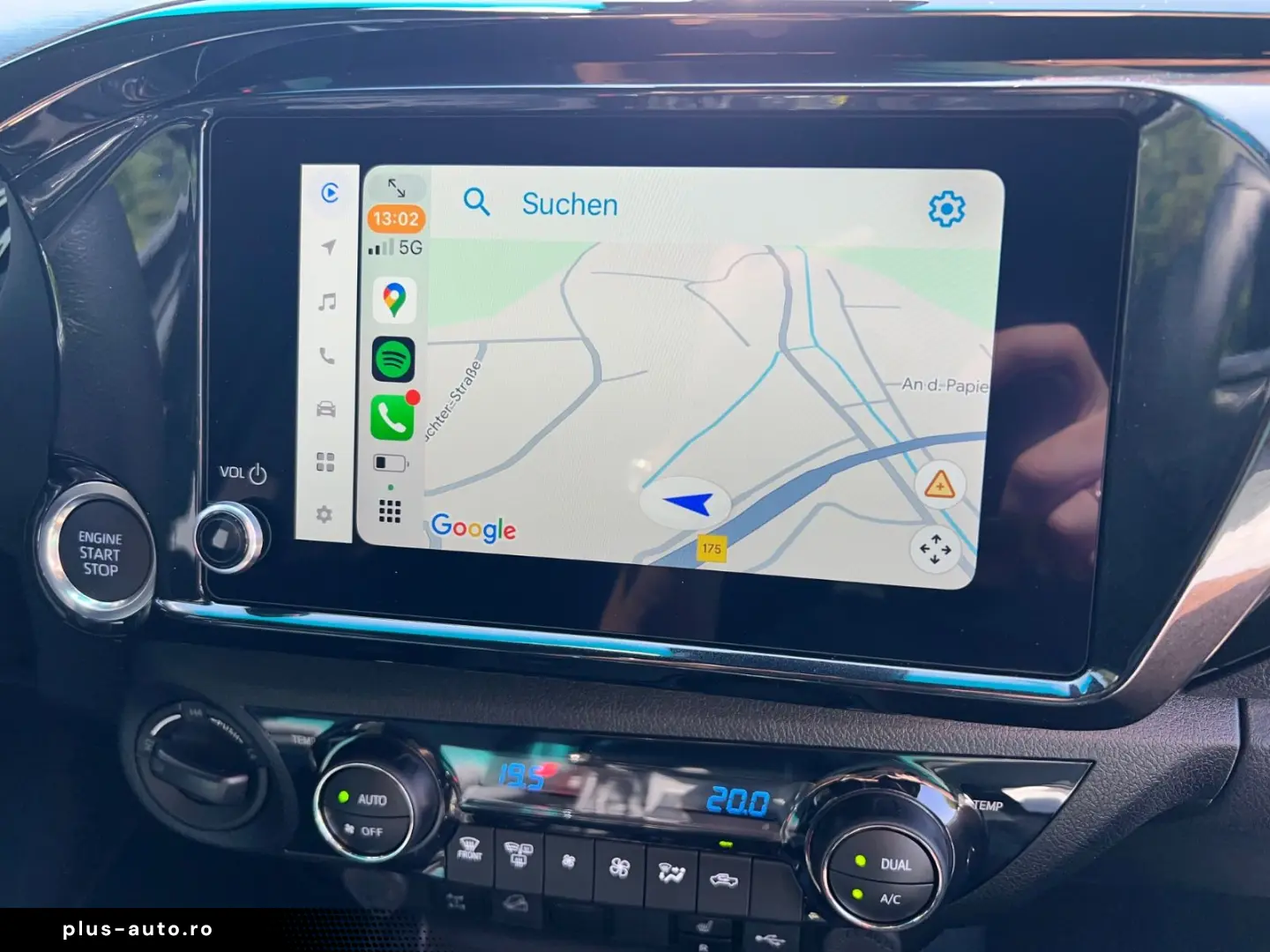 TOYOTA Double Cab INVINCIBLE 2.8Aut.Leder.LED.AHK.Mild