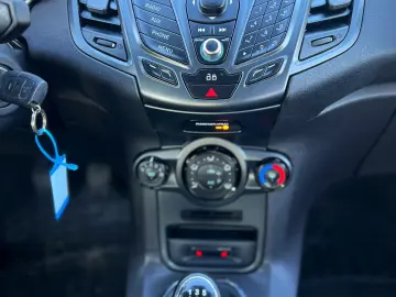 Ford Fiesta Diesel 1.0 2013 Manuala