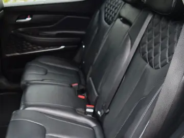 HYUNDAI Santa Fe Prime4WD Leder Navi ACC Voll-LED 360