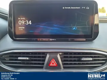 HYUNDAI SANTA FE 2.2 CRDI DCT Prime 4WD AHK Leder Navi L