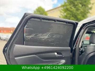 HYUNDAI Santa Fe Premium 4WD PANO HUD ACC 360  7SITZER