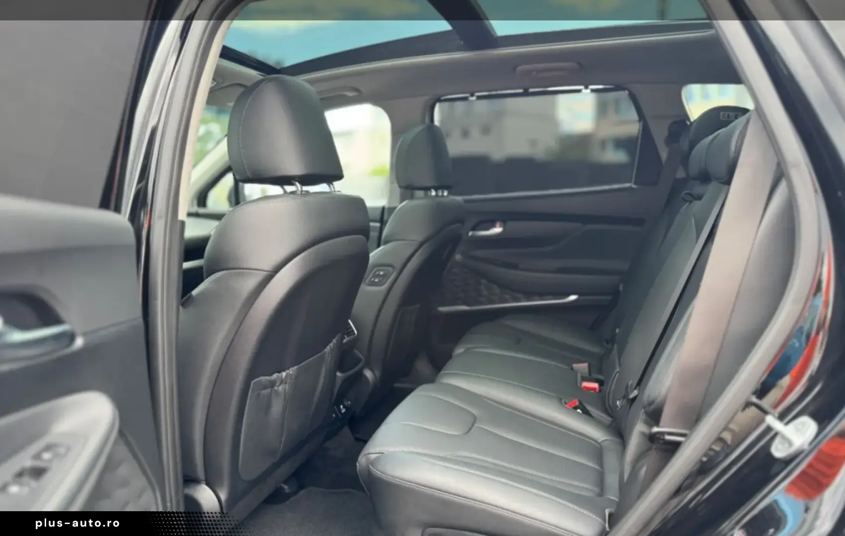 HYUNDAI Santa Fe Premium 4WD PANO HUD ACC 360  7SITZER