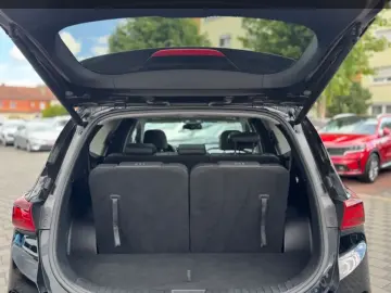 HYUNDAI Santa Fe Premium 4WD PANO HUD ACC 360  7SITZER