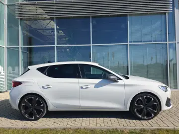 Cupra Leon VZ 1.4 e-Hybrid 110KW 245CP DSG6