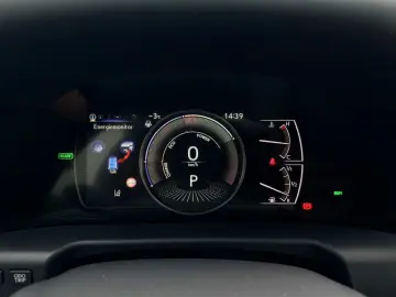 LEXUS ES 300h 2 5 HEV Luxury Line   Head-Up   360 Kame