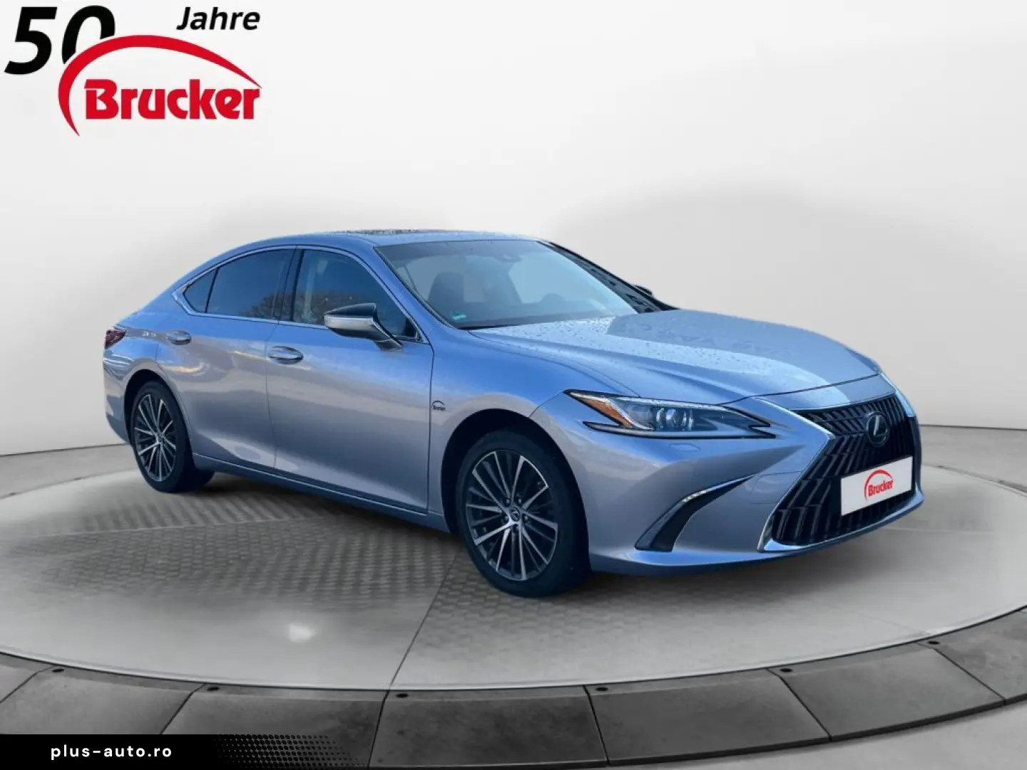 LEXUS ES 300h   SD  LED LEDER