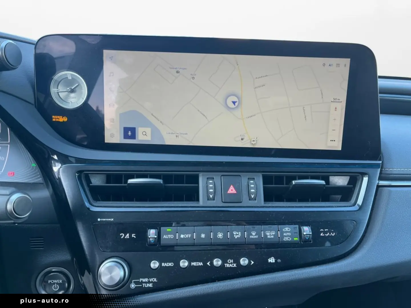 LEXUS ES 300h   SD  LED LEDER