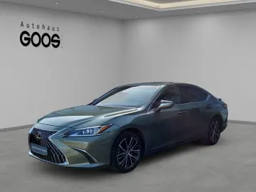 LEXUS ES 300 h Navi LED ACC Apple CarPlay Android Auto
