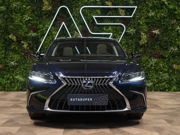LEXUS ES 300h LUXURY M&L HUD PANO 360