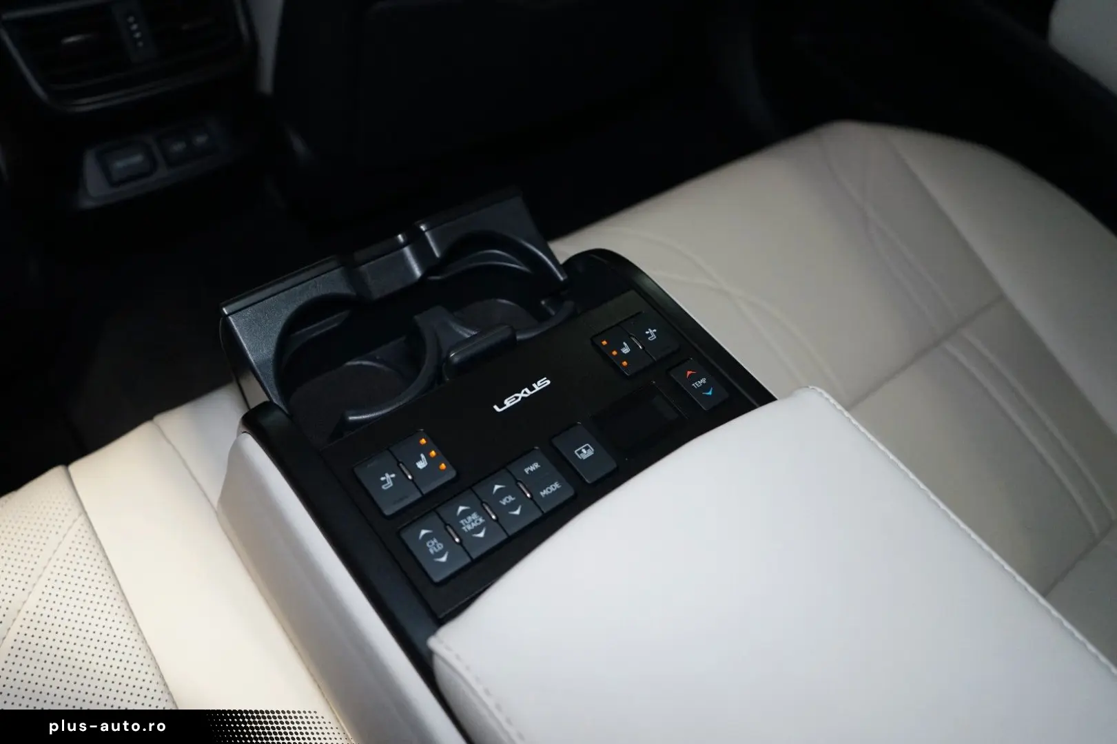 LEXUS ES 300h LUXURY M&L HUD PANO 360