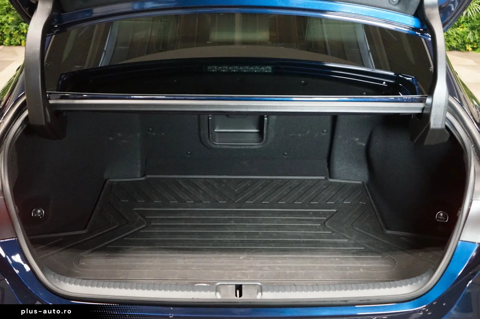 LEXUS ES 300h LUXURY M&L HUD PANO 360