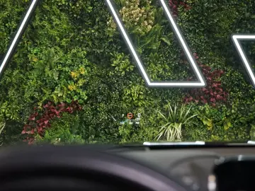 LEXUS ES 300h LUXURY M&L HUD PANO 360