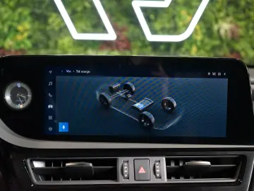 LEXUS ES 300h LUXURY M&L HUD PANO 360