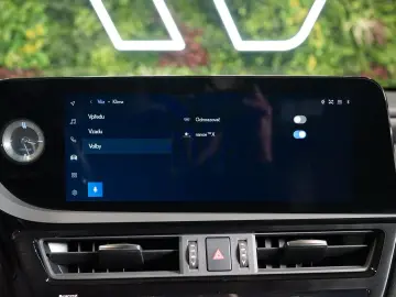 LEXUS ES 300h LUXURY M&L HUD PANO 360