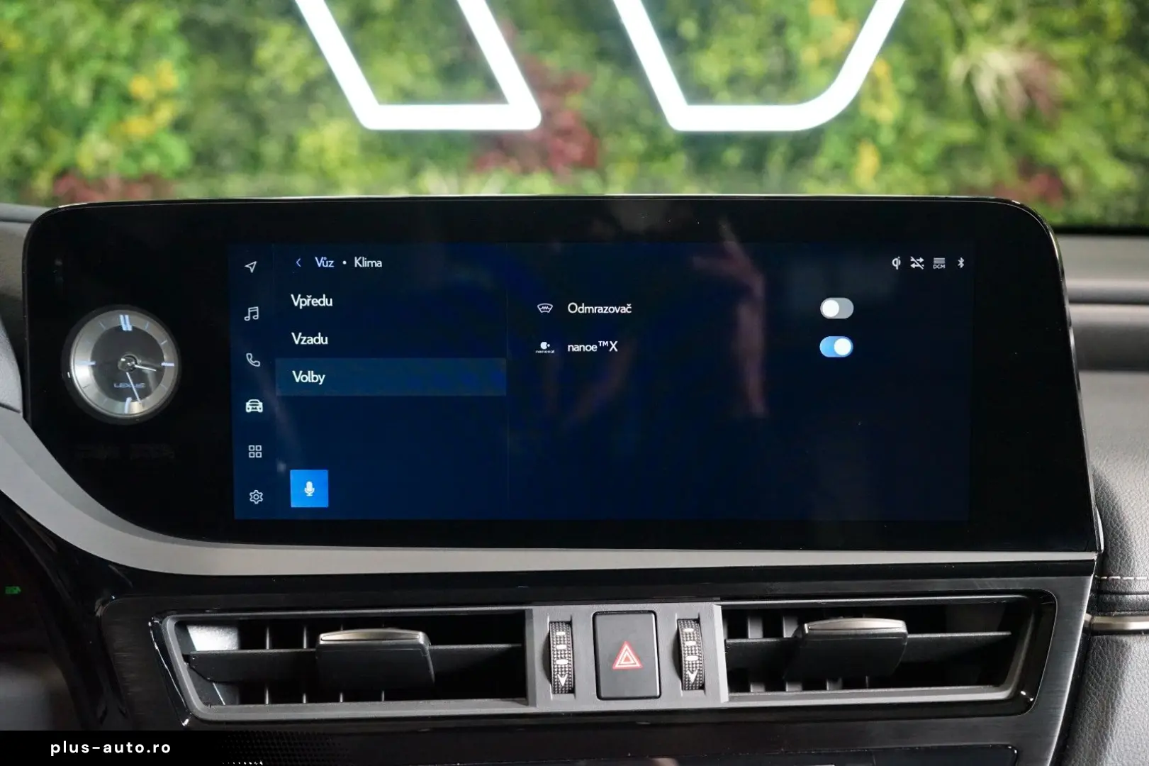 LEXUS ES 300h LUXURY M&L HUD PANO 360