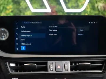 LEXUS ES 300h LUXURY M&L HUD PANO 360