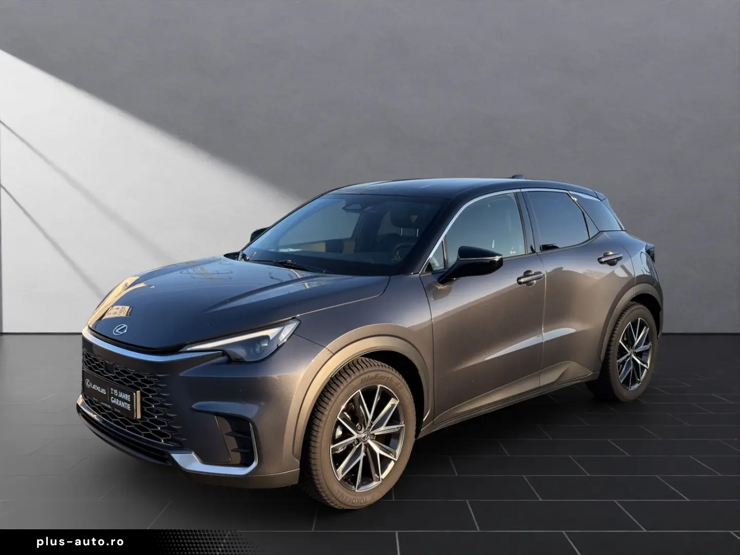 LEXUS LBX FWD EMOTION TECHNOLOGIE-PAKET