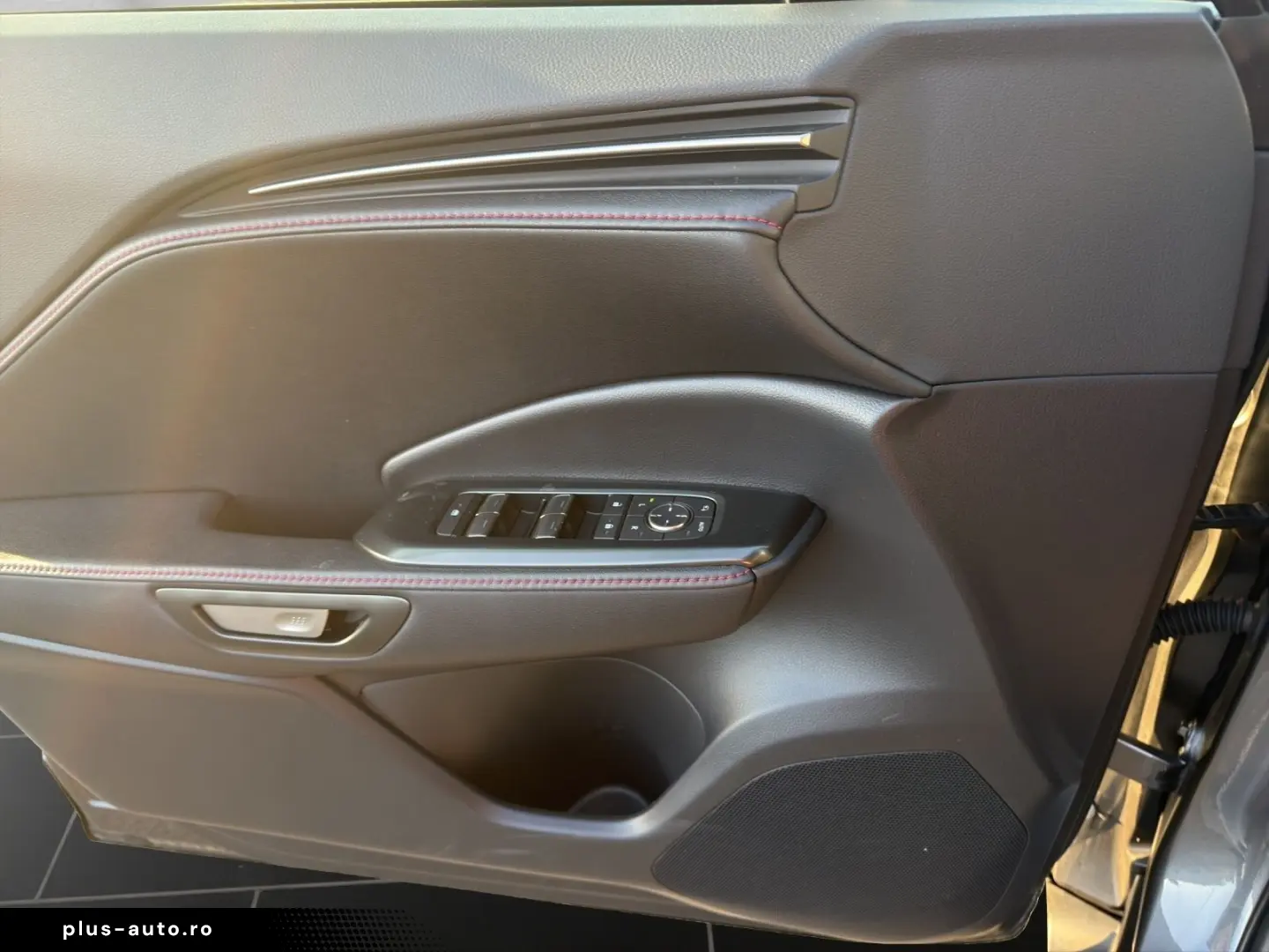 LEXUS LBX FWD EMOTION TECHNOLOGIE-PAKET