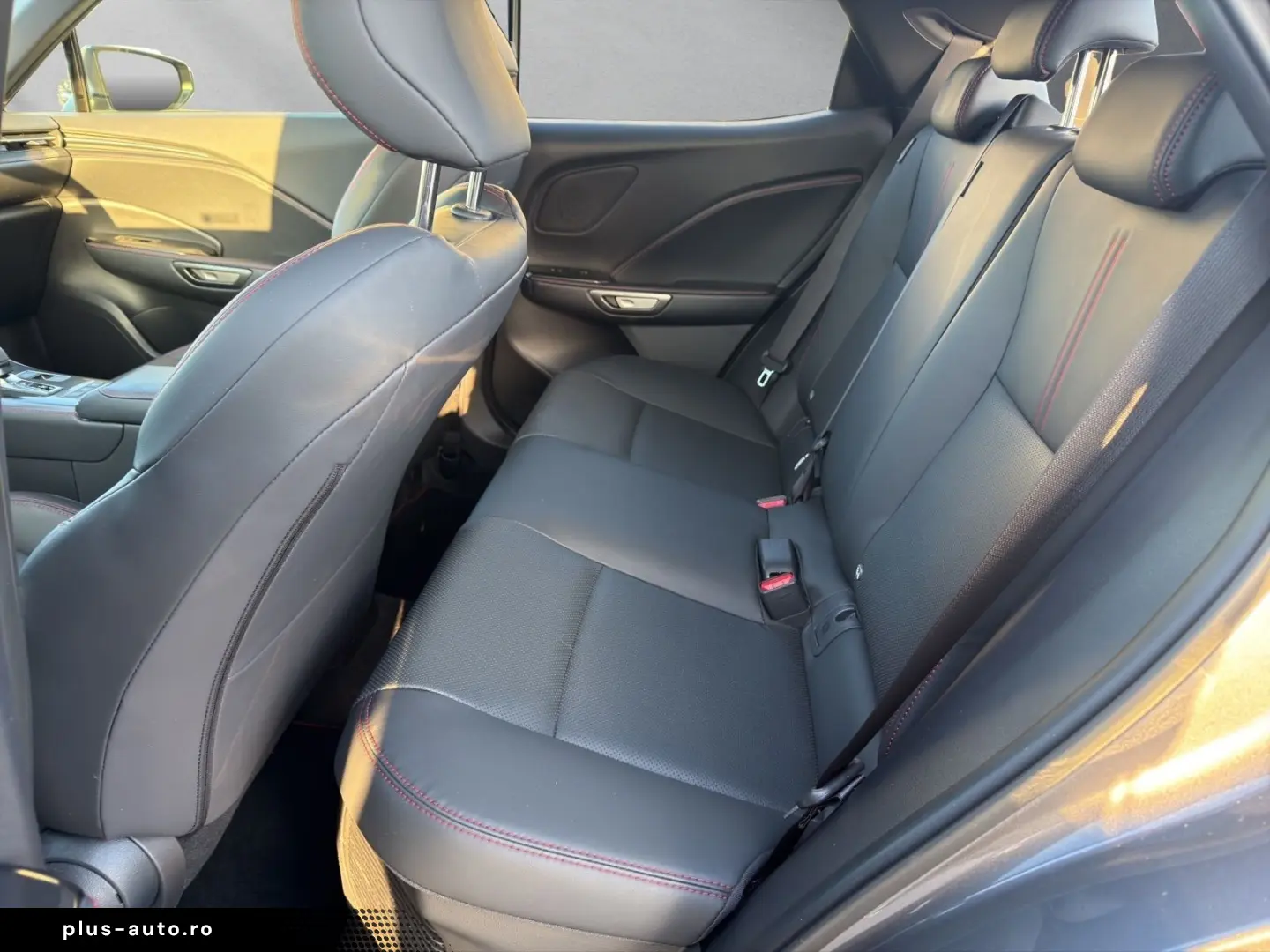 LEXUS LBX FWD EMOTION TECHNOLOGIE-PAKET