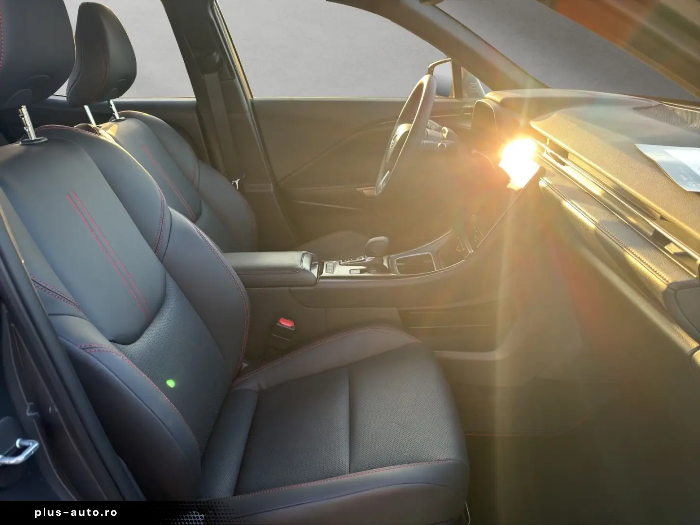 LEXUS LBX FWD EMOTION TECHNOLOGIE-PAKET