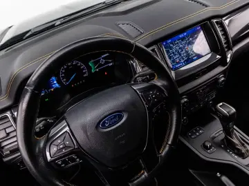 FORD RANGER 2.0TDCi WILDTRACK PANTHER 4x4 ACC KAMERA