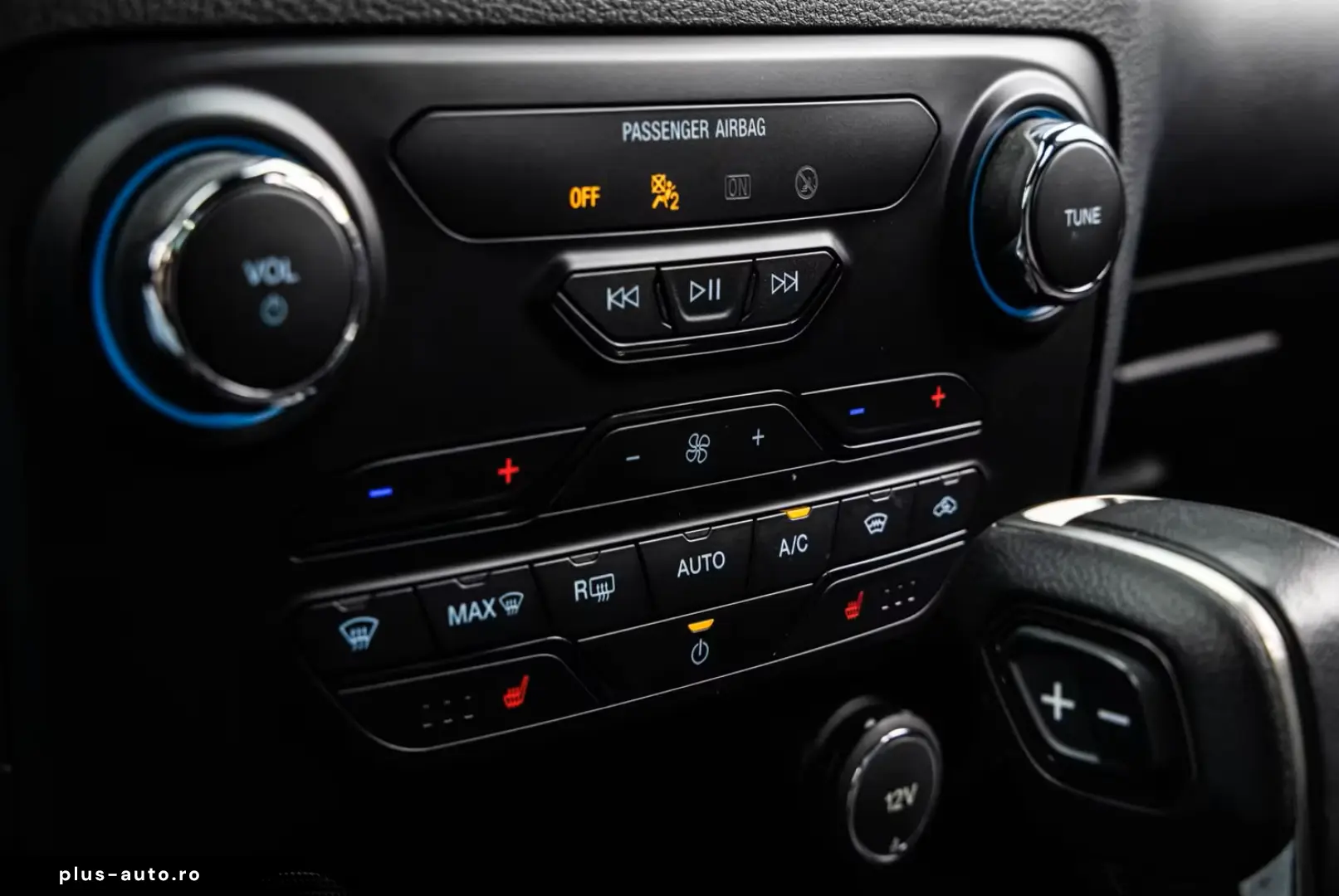 FORD RANGER 2.0TDCi WILDTRACK PANTHER 4x4 ACC KAMERA