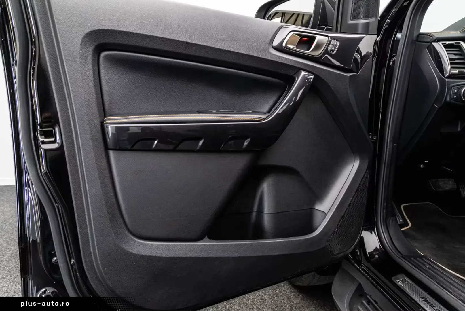 FORD RANGER 2.0TDCi WILDTRACK PANTHER 4x4 ACC KAMERA