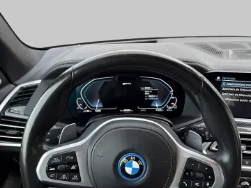 BMW X5 XDr45E MSpo Bowers&W CraftedC DisplayKey 360 HUD ACC