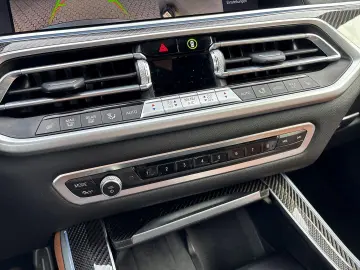 BMW X5 XDr45E MSpo Bowers&W CraftedC DisplayKey 360 HUD ACC