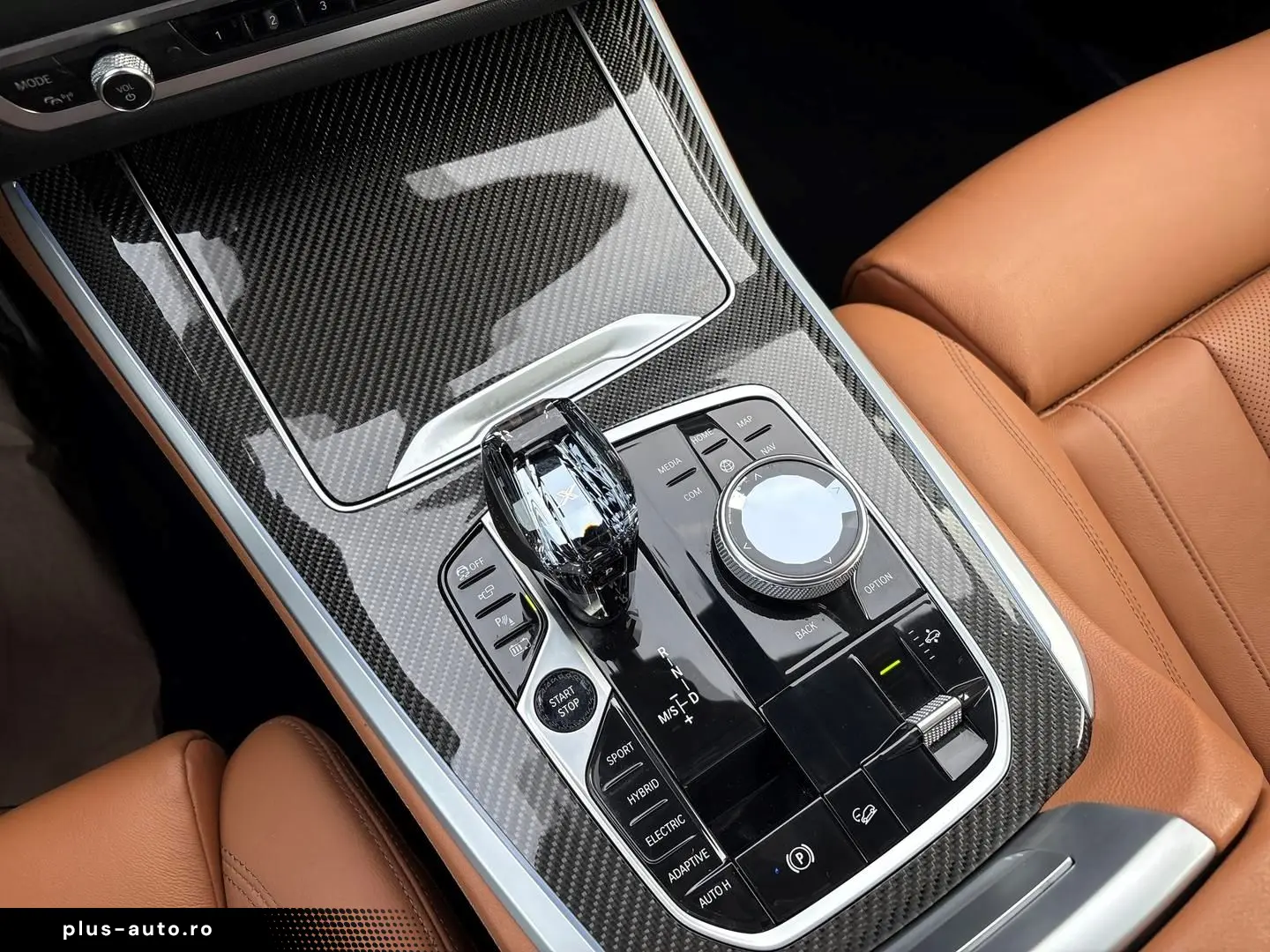 BMW X5 XDr45E MSpo Bowers&W CraftedC DisplayKey 360 HUD ACC