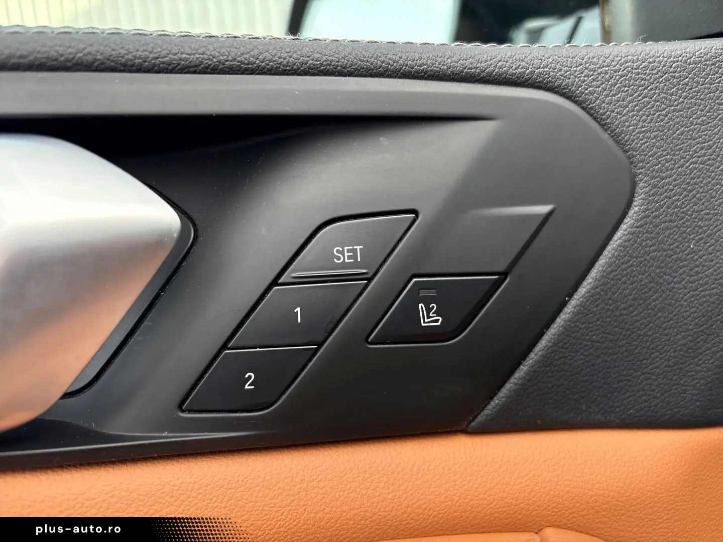 BMW X5 XDr45E MSpo Bowers&W CraftedC DisplayKey 360 HUD ACC