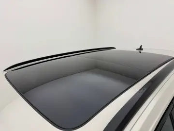 Volkswagen Touareg R V6 eHybrid 4M