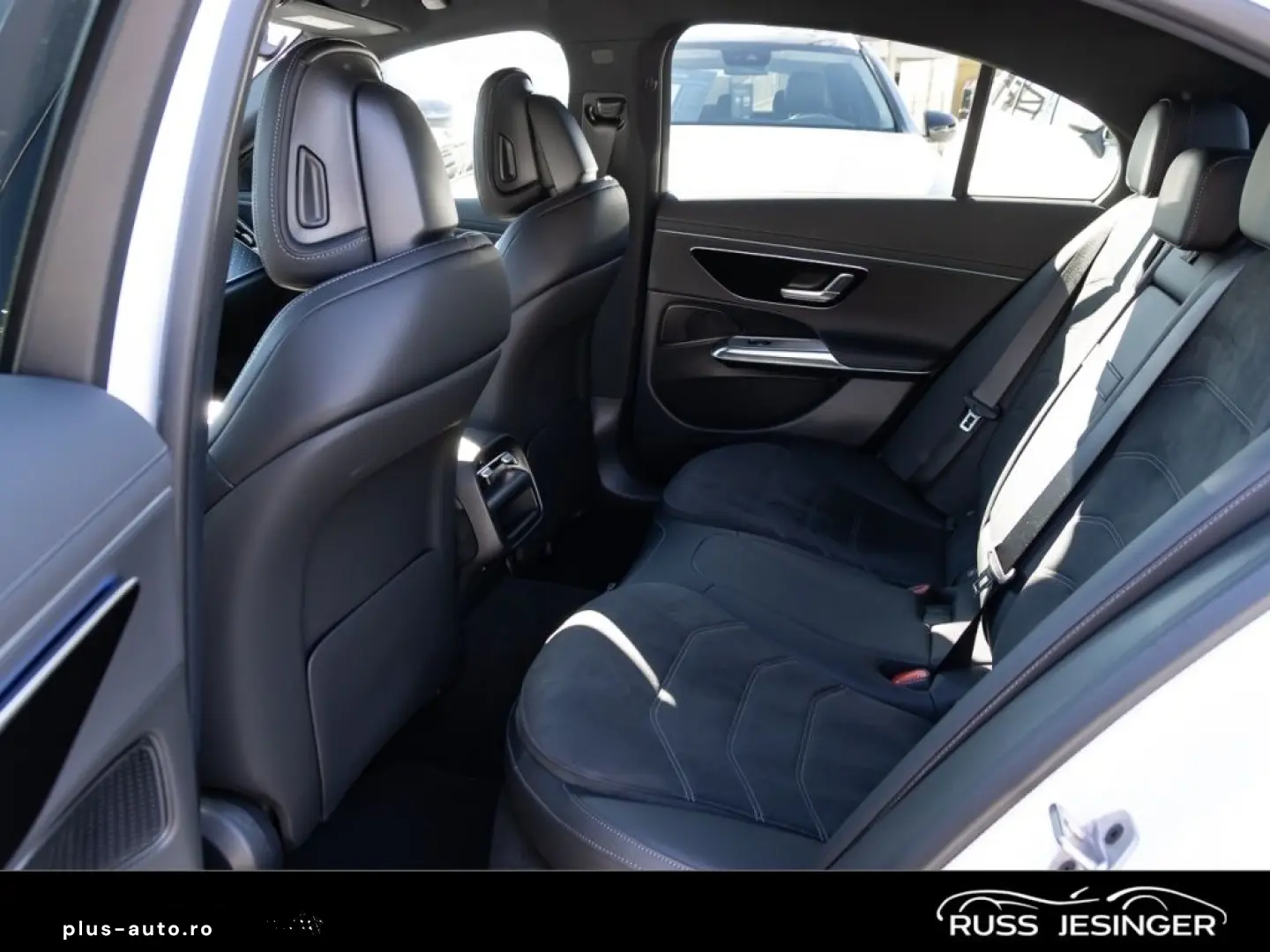 MERCEDES-BENZ E 220 d 4M AMG Line  AIRMATIC Distr To&hellip;