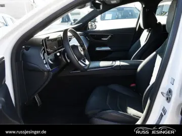 MERCEDES-BENZ E 220 d 4M AMG Line  AIRMATIC Distr To&hellip;