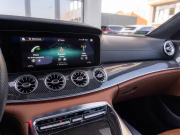 Mercedes-Benz AMG GT 63 S E  Performance