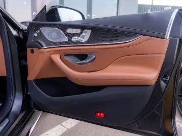 Mercedes-Benz AMG GT 63 S E  Performance