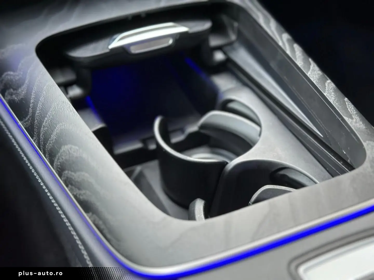 MERCEDES-BENZ E 450 d 4M AMG Digital Light Memory Distronic