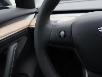 TESLA Model 3 Standard RWD Plus 91% SoH FACELIFT