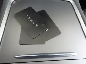 TESLA Model 3 Standard RWD Plus FACELIFT 92% SoH