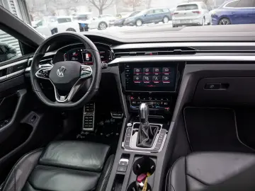 VW Arteon Shooting Brake 2.0 TSI R-Line Leder IQ.Li