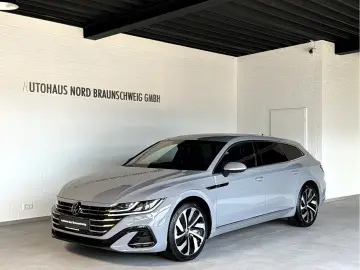VW Arteon Shooting Brake 2.0TSI R Line Pano H&K HUD